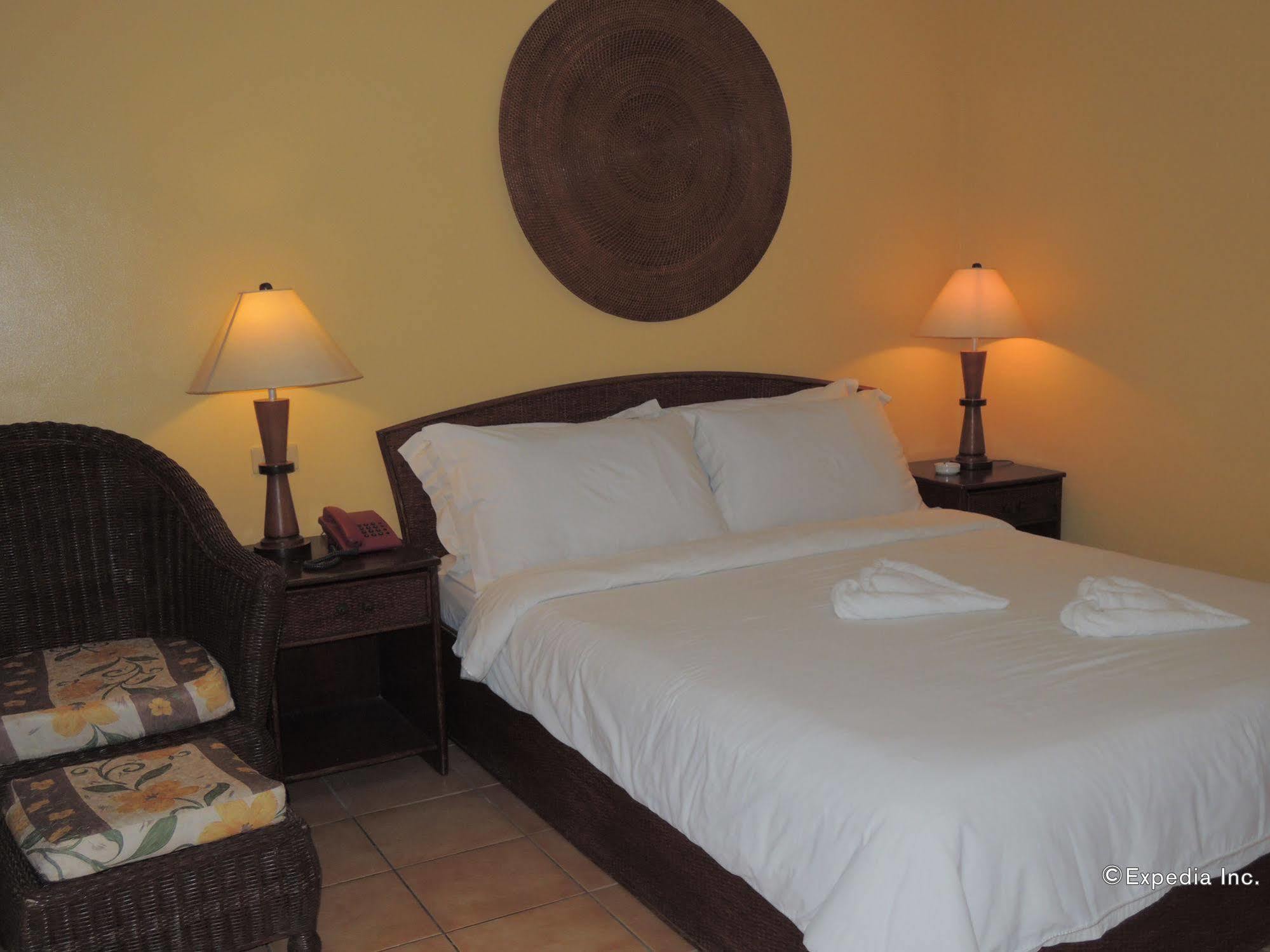 Elsalvador Beach Resort Maslog  Bagian luar foto